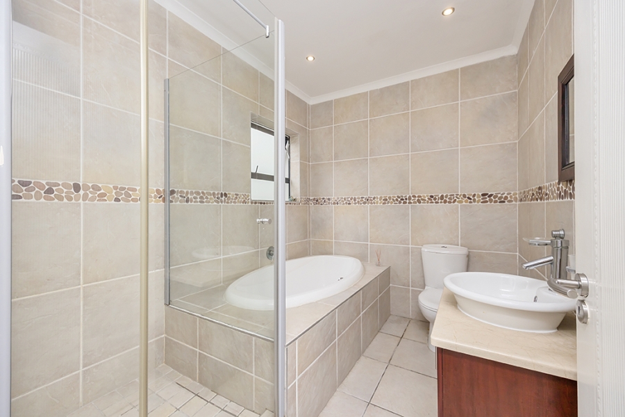 5 Bedroom Property for Sale in Big Bay Western Cape